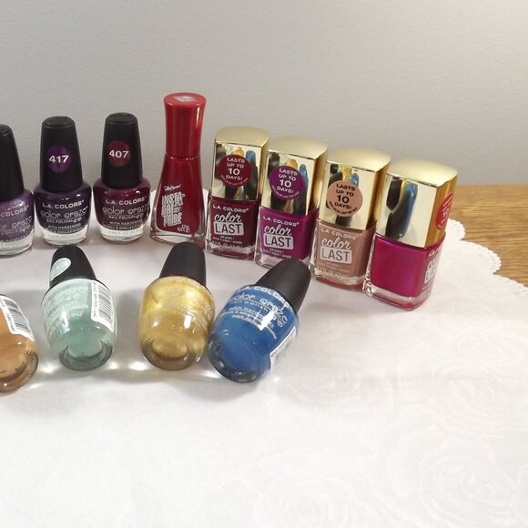 Lot of 16 Brand New Nail Polishes - Picture 2 of 10